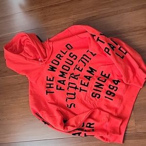 Supreme Hoodie Small EUC